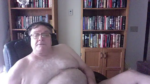Snapshot of Vinyl22@xh chatting on 08-01-26, 11:25 Vinyl22xh online show from 08-01-26, 11:25