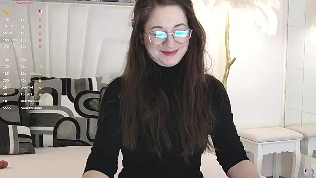 JennaClover online show from 04-03-26, 05:05