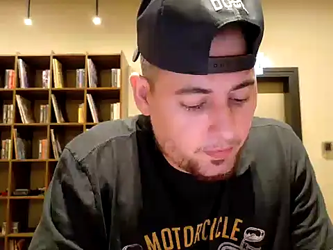 maximus888A online show from 09-24-25, 04:21