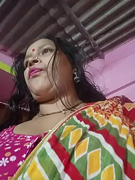 Snapshot of reya743 chatting on 11-08-25, 04:07 reya743 online show from 11-08-25, 04:07