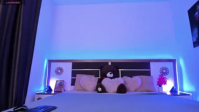 sweet girl next door online show from 09-29-25, 03:11