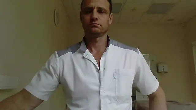 Snapshot of Freeze_Fire chatting on 10-05-25, 08:56 Freeze Fire online show from 10-05-25, 08:56