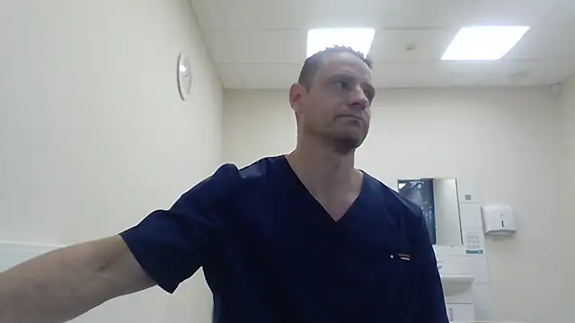 Snapshot of Freeze_Fire chatting on 11-03-25, 05:09 Freeze Fire online show from 11-03-25, 05:09