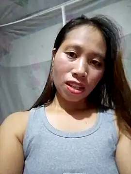 Snapshot of ruby-00 chatting on 10-13-25, 10:43 ruby-00 online show from 10-13-25, 10:43