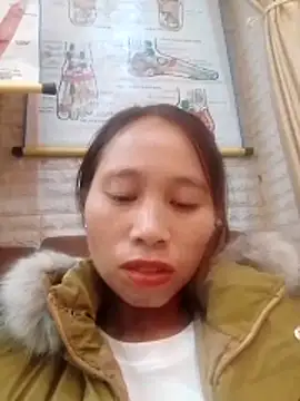 Snapshot of ruby-00 chatting on 10-23-25, 10:47 ruby-00 online show from 10-23-25, 10:47