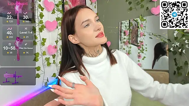 Selena Lune online show from 10-08-25, 01:03