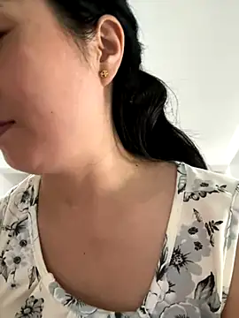 Snapshot of aoyo66 chatting on 10-09-25, 11:58 aoyo66 online show from 10-09-25, 11:58