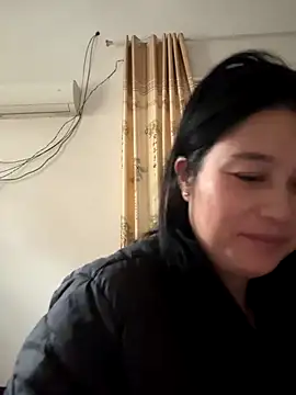 Snapshot of aoyo66 chatting on 11-01-25, 11:40 aoyo66 online show from 11-01-25, 11:40