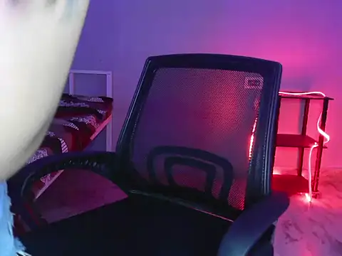 Black Majik Women online show from 09-28-25, 02:00