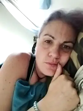 est 202 online show from 09-22-25, 03:36