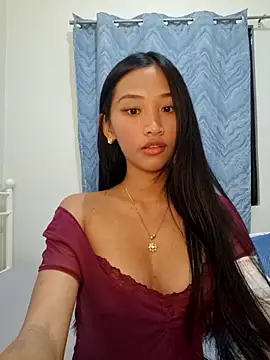 Bunny72772 online show from 10-06-25, 05:54