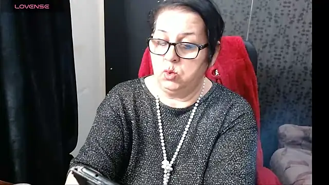 Snapshot of MissSanjanne chatting on 12-07-24, 04:14 MissSanjanne online show from 12-07-24, 04:14