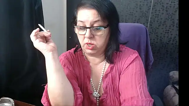 Snapshot of MissSanjanne chatting on 01-09-25, 11:56 MissSanjanne online show from 01-09-25, 11:56