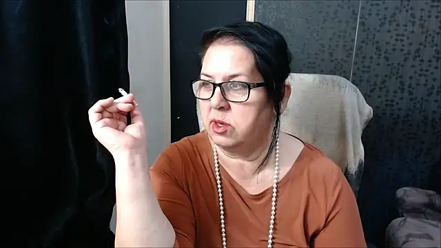 Snapshot of MissSanjanne chatting on 03-05-25, 02:57 MissSanjanne online show from 03-05-25, 02:57