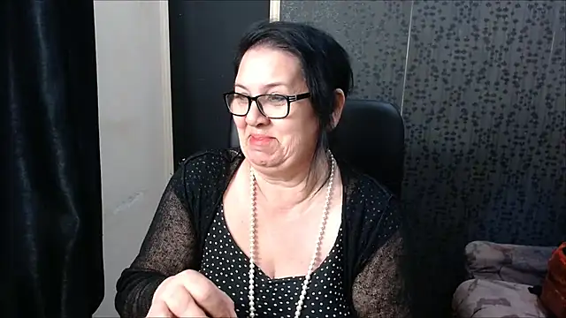 Snapshot of MissSanjanne chatting on 03-15-25, 08:04 MissSanjanne online show from 03-15-25, 08:04