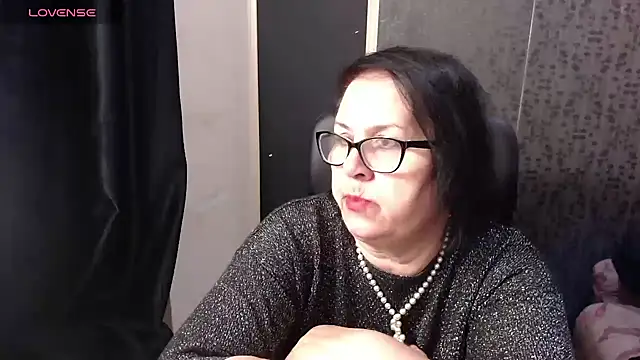 Snapshot of MissSanjanne chatting on 04-21-26, 02:51 MissSanjanne online show from 04-21-26, 02:51