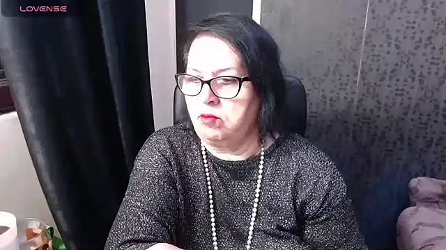 Snapshot of MissSanjanne chatting on 05-18-26, 02:29 MissSanjanne online show from 05-18-26, 02:29
