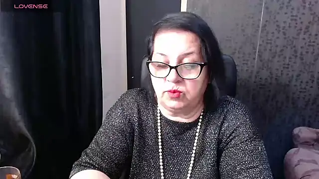 Snapshot of MissSanjanne chatting on 05-18-26, 04:07 MissSanjanne online show from 05-18-26, 04:07