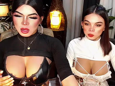 Snapshot of JANAALWAYSHORNY chatting on 11-07-25, 05:51 JANAALWAYSHORNY online show from 11-07-25, 05:51