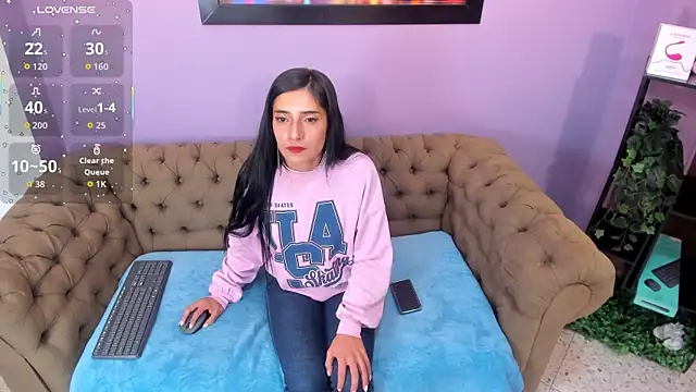 Vhaleria Vega online show from 10-04-25, 01:09