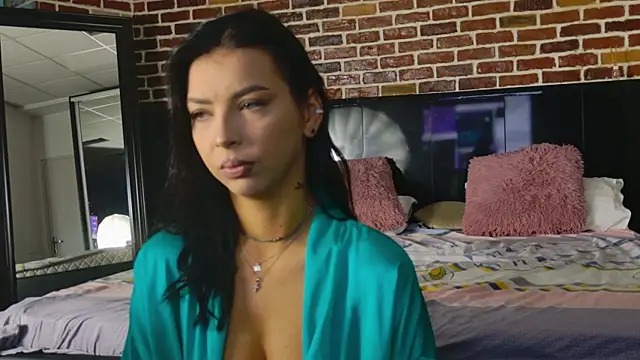 Snapshot of MeganSin_ chatting on 10-07-25, 05:26 MeganSin online show from 10-07-25, 05:26