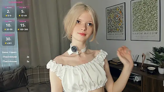 LaureMestler online show from 11-28-25, 08:06