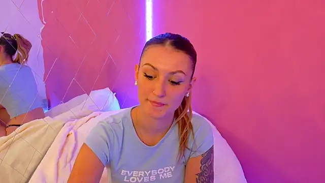 Snapshot of Anaayss_ chatting on 10-02-25, 05:14 Anaayss online show from 10-02-25, 05:14