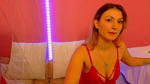 Snapshot of Anaayss_ chatting on 11-14-25, 06:12 Anaayss online show from 11-14-25, 06:12