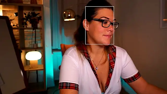 mrs fllowerr online show from 10-07-25, 04:48