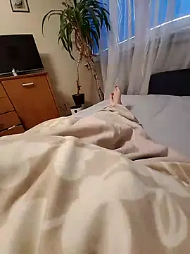 Snapshot of Marijkaa chatting on 11-07-25, 02:28 Marijkaa online show from 11-07-25, 02:28