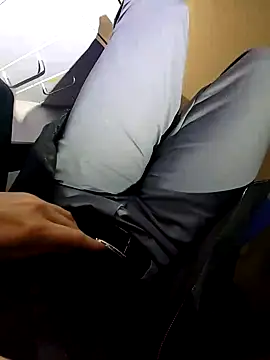 Snapshot of Marijkaa chatting on 11-12-25, 05:41 Marijkaa online show from 11-12-25, 05:41