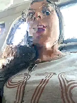 Mia-love-03 online show from 10-22-25, 03:56