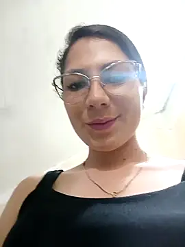 Mia-love-03 online show from 10-23-25, 02:05