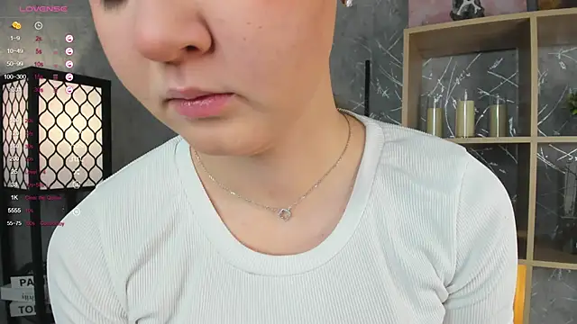 ElenoreReth online show from 11-26-25, 03:07