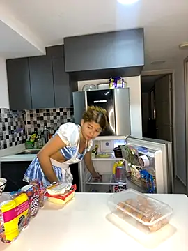 Snapshot of Gaby_002 chatting on 10-09-25, 02:20 Gaby 002 online show from 10-09-25, 02:20