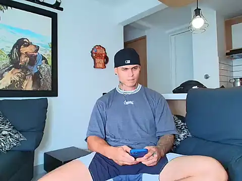 Marko Toro   online show from 09-22-25, 07:49