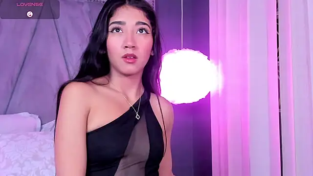 Mariana Kalo online show from 11-10-25, 11:09