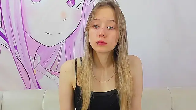 Snapshot of Angel_Leeks chatting on 09-24-25, 01:42 Angel Leeks online show from 09-24-25, 01:42