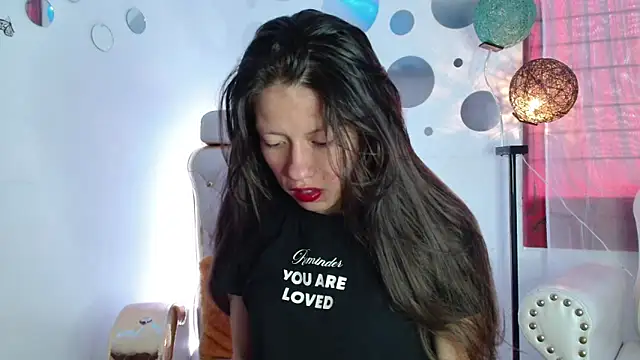 Nina Roser online show from 09-24-25, 12:41