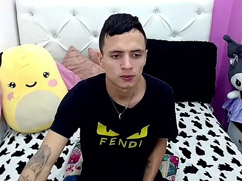 xx-kike-xx online show from 09-27-25, 01:27