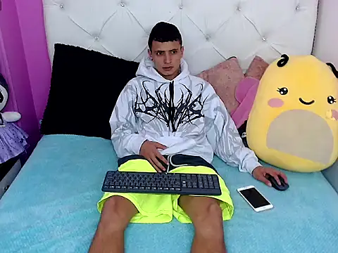 xx-kike-xx online show from 10-02-25, 01:51