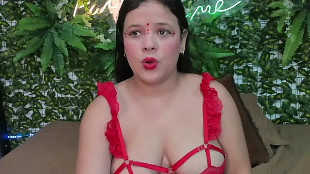 SofiaaBigBoobs online show from 10-04-25, 12:25