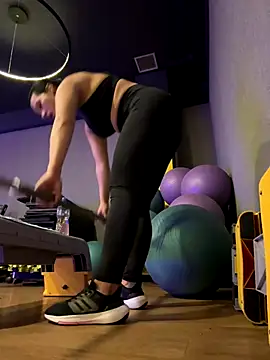 Snapshot of Anavalle chatting on 09-27-25, 03:50 Anavalle online show from 09-27-25, 03:50