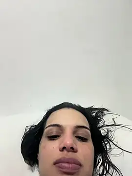 Snapshot of Anavalle chatting on 11-02-25, 08:17 Anavalle online show from 11-02-25, 08:17