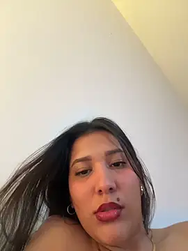 IsabellaJoness  online show from 02-14-26, 08:49