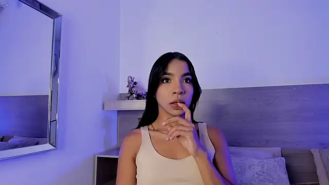 Ivana Hall online show from 11-28-25, 08:00