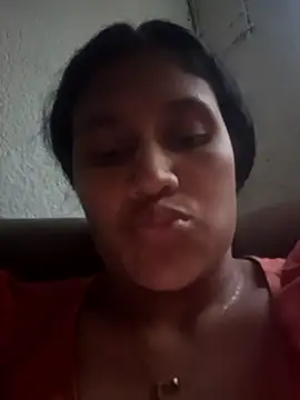 Snapshot of flaca8945 chatting on 11-10-25, 10:31 flaca8945 online show from 11-10-25, 10:31