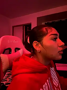 Snapshot of timaxo chatting on 10-23-25, 06:02 timaxo online show from 10-23-25, 06:02