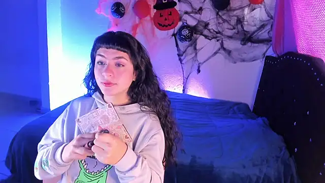 Snapshot of kitty__chs chatting on 11-07-25, 11:21 kitty chs online show from 11-07-25, 11:21