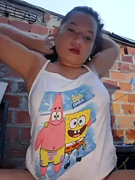 Snapshot of hot-mom22 chatting on 10-05-25, 10:24 hot-mom22 online show from 10-05-25, 10:24